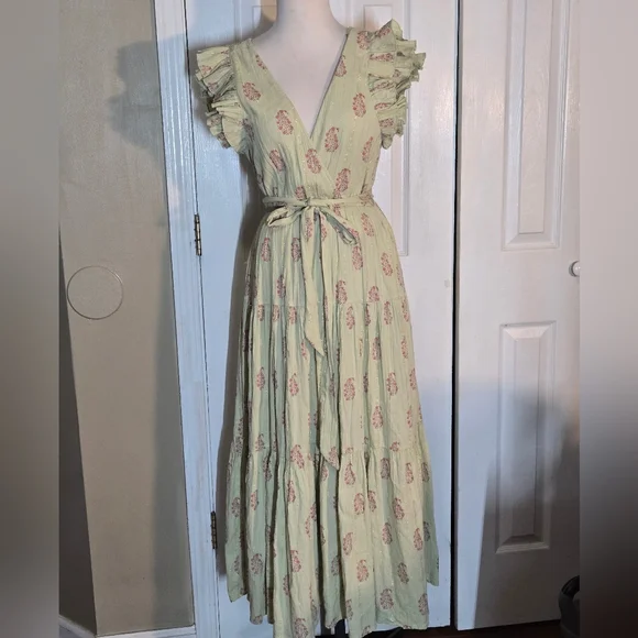 NEW A Loves A Floral V-Neck Ruffled Sleeve Tiered Maxi Dress XS - Picture 2 of 14